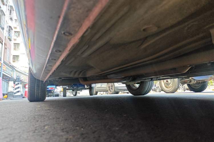 Used Nissan Sunny 2011 1.5XE Manual Comfort Edition Chassis Front Right