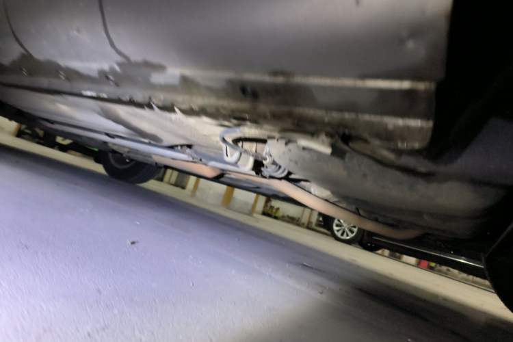 Used Nissan Sunny 2011 1.5XE Manual Comfort Edition Chassis Rear Left
