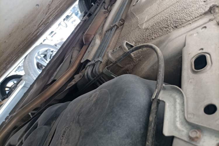 Used Nissan Sunny 2011 1.5XE Manual Comfort Edition Chassis Rear Left
