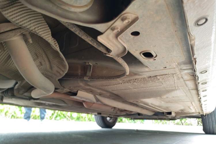 Used Nissan Sunny 2011 1.5XE Manual Comfort Edition Chassis Rear Right