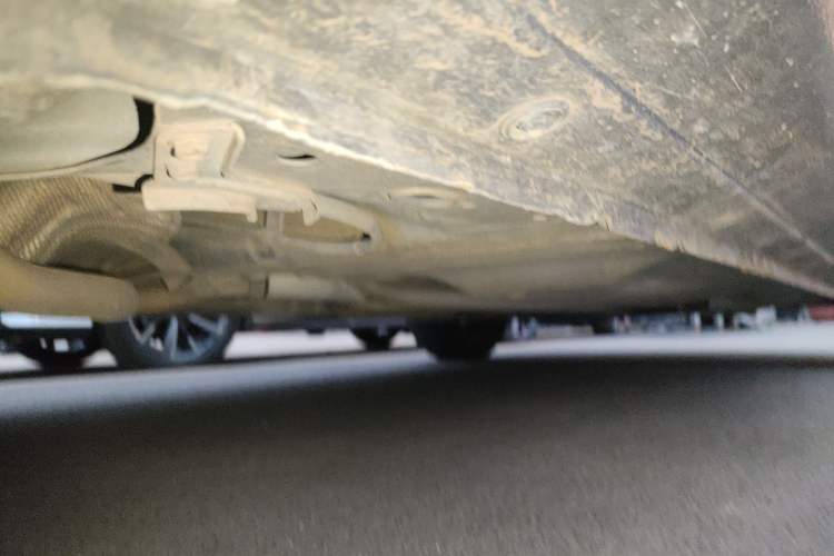 Used Nissan Sunny 2011 1.5XE Manual Comfort Edition Chassis Rear Right