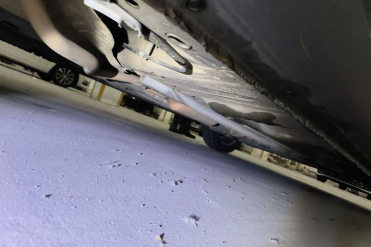 Used Nissan Sunny 2011 1.5XE Manual Comfort Edition Chassis Rear Right