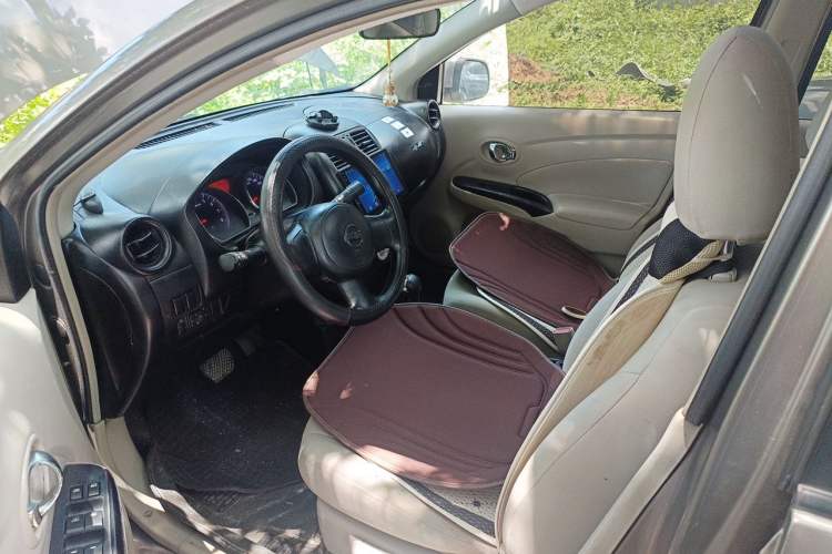 Used Nissan Sunny 2011 1.5XL CVT Luxury Edition Driver Seat