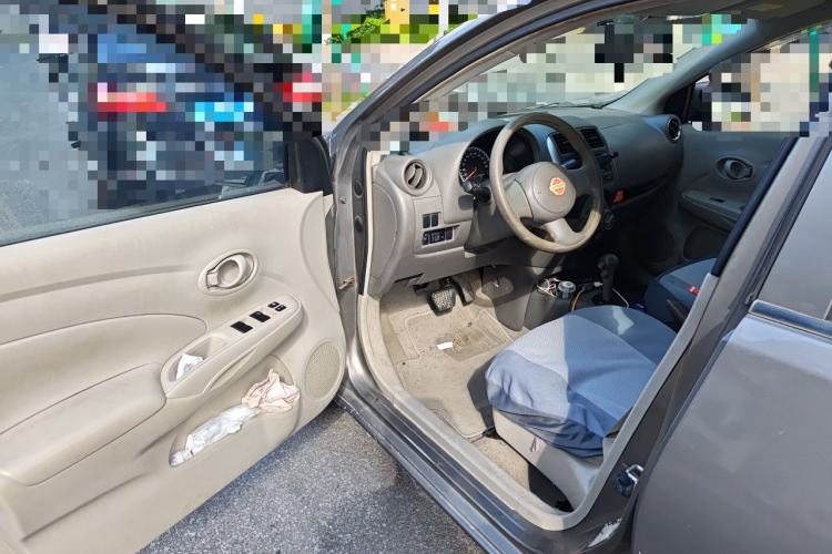 Used Nissan Sunny 2011 1.5XE CVT Comfort Edition Driver Seat