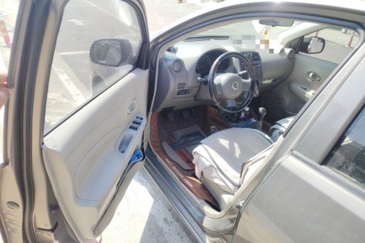 Used Nissan Sunny 2011 1.5XE Manual Comfort Edition Driver Seat