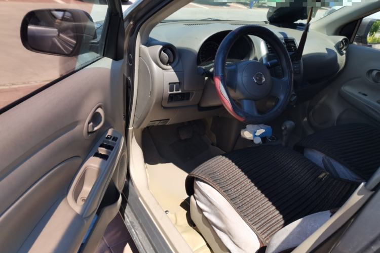 Used Nissan Sunny 2011 1.5XE CVT Comfort Edition Driver Seat