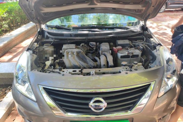 Used Nissan Sunny 2011 1.5XE Manual Comfort Edition Engine Bay