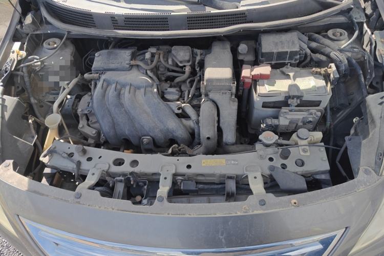 Used Nissan Sunny 2011 1.5XE CVT Comfort Edition Engine Bay