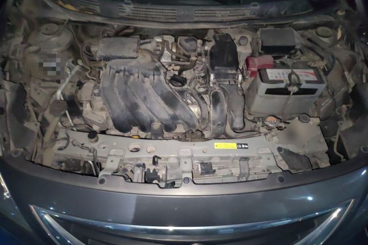 Used Nissan Sunny 2011 1.5XE Manual Comfort Edition Engine Bay