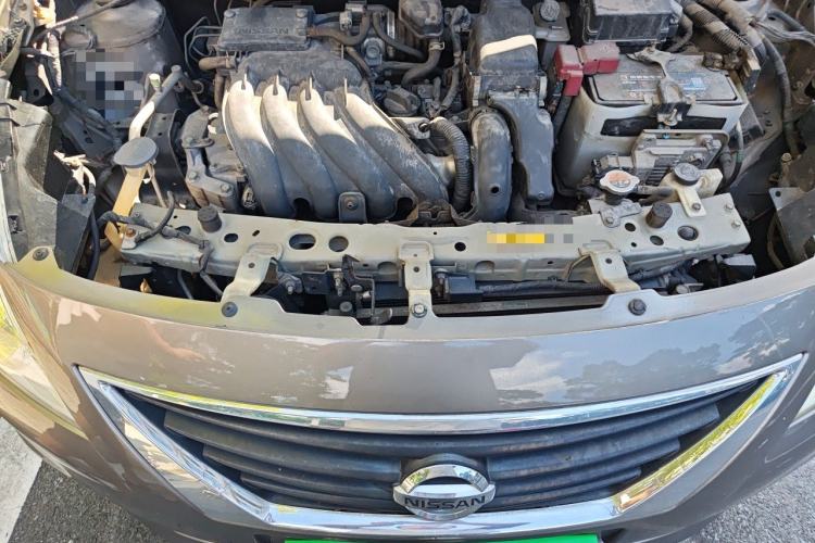 Used Nissan Sunny 2011 1.5XE CVT Comfort Edition Engine Bay