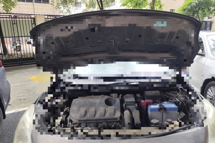 Used Nissan Sunny 2011 1.5XL Manual Deluxe Edition Engine Bay