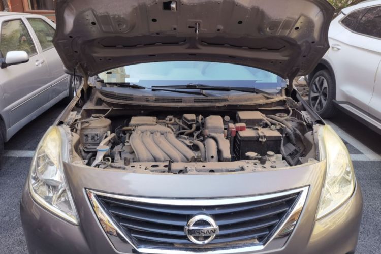 Used Nissan Sunny 2011 1.5XE Manual Comfort Edition Engine Bay