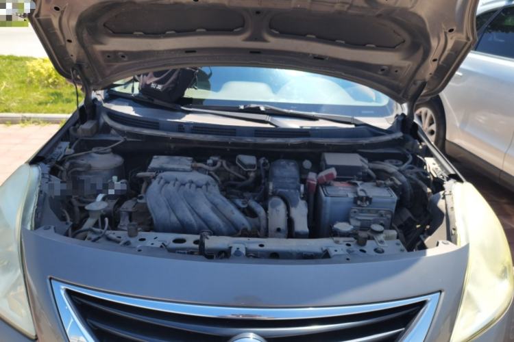 Used Nissan Sunny 2011 1.5XE CVT Comfort Edition Engine Bay