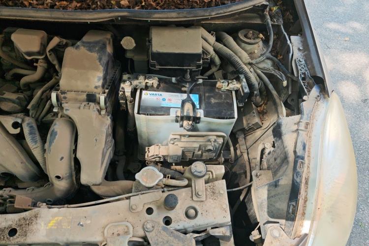 Used Nissan Sunny 2011 1.5XE CVT Comfort Edition Engine Bay Left