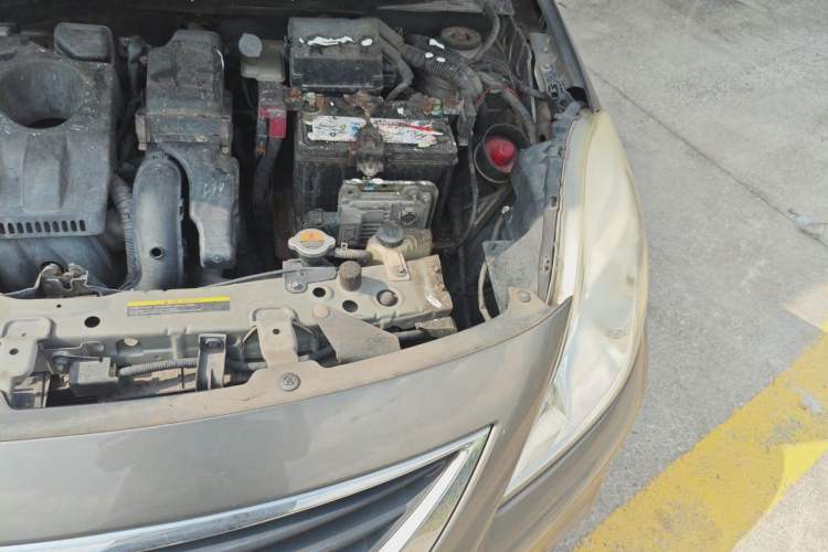 Used Nissan Sunny 2011 1.5XL CVT Luxury Edition Engine Bay Left