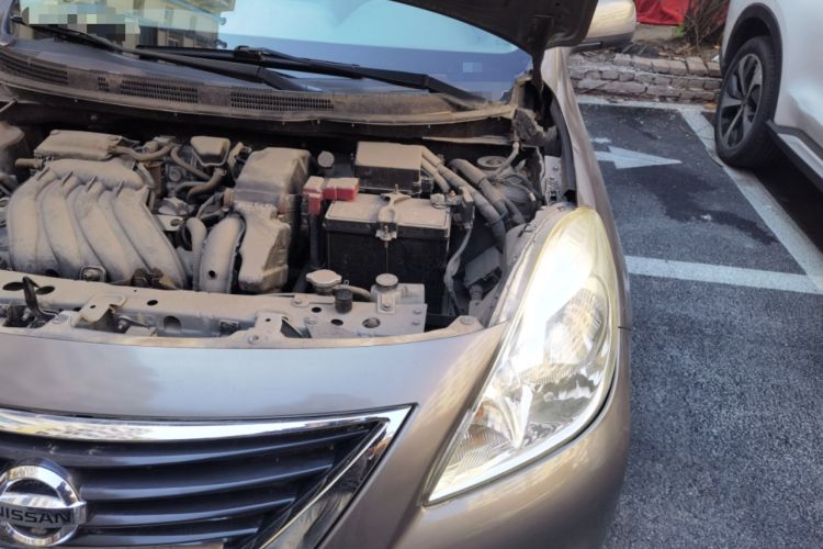 Used Nissan Sunny 2011 1.5XE Manual Comfort Edition Engine Bay Left