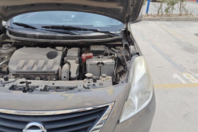 Used Nissan Sunny 2011 1.5XV Manual Luxury Edition Engine Bay Left