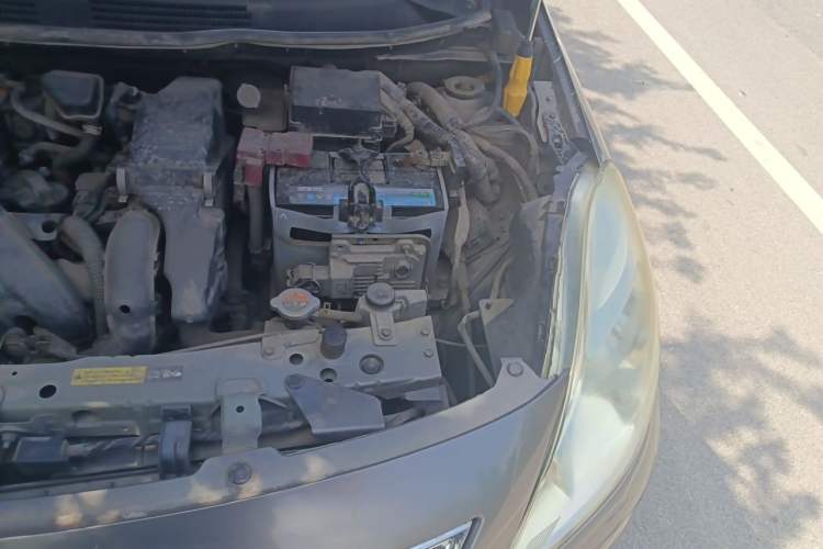 Used Nissan Sunny 2011 1.5XE CVT Comfort Edition Engine Bay Left