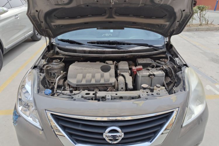 Used Nissan Sunny 2011 1.5XV Manual Luxury Edition Engine Bay