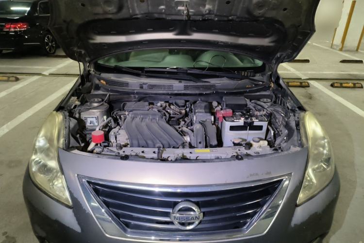 Used Nissan Sunny 2011 1.5XE Manual Comfort Edition Engine Bay