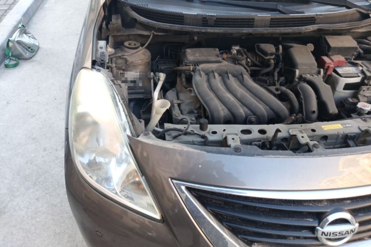 Used Nissan Sunny 2011 1.5XE CVT Comfort Edition Engine Bay Right