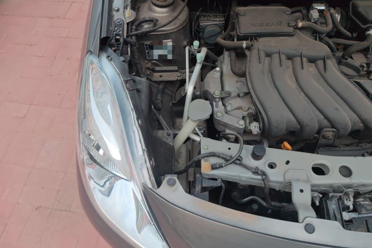 Used Nissan Sunny 2011 1.5XE CVT Comfort Edition Engine Bay Right