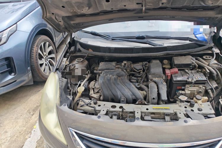 Used Nissan Sunny 2011 1.5XE CVT Comfort Edition Engine Bay Right