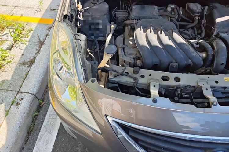 Used Nissan Sunny 2011 1.5XE CVT Comfort Edition Engine Bay Right