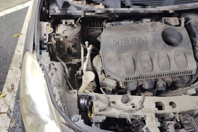Used Nissan Sunny 2011 1.5XL Manual Deluxe Edition Engine Bay Right