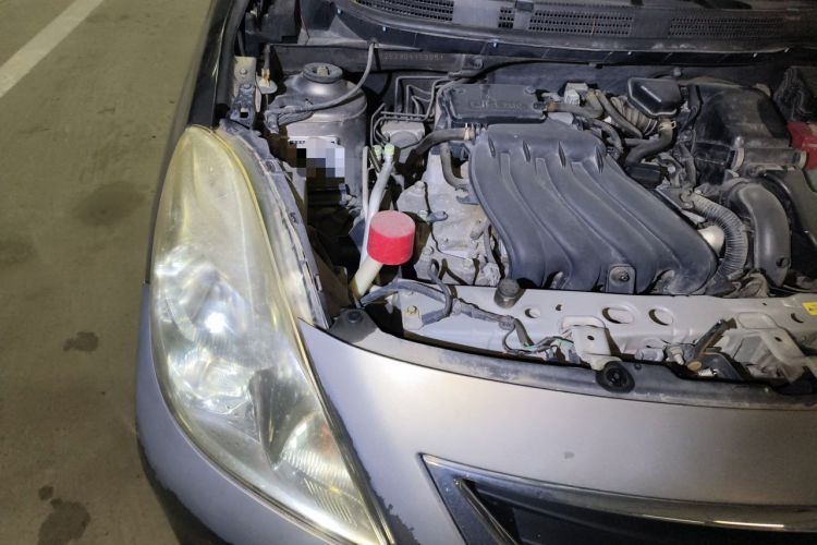 Used Nissan Sunny 2011 1.5XE Manual Comfort Edition Engine Bay Right