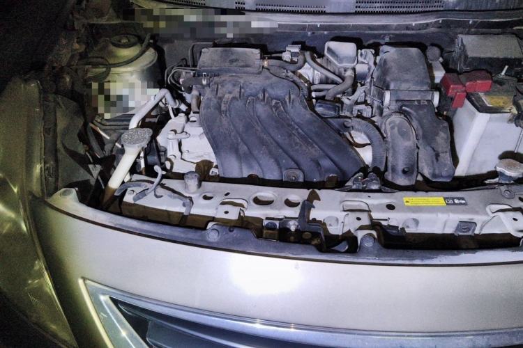 Used Nissan Sunny 2011 1.5XE Manual Comfort Edition Engine Bay Right