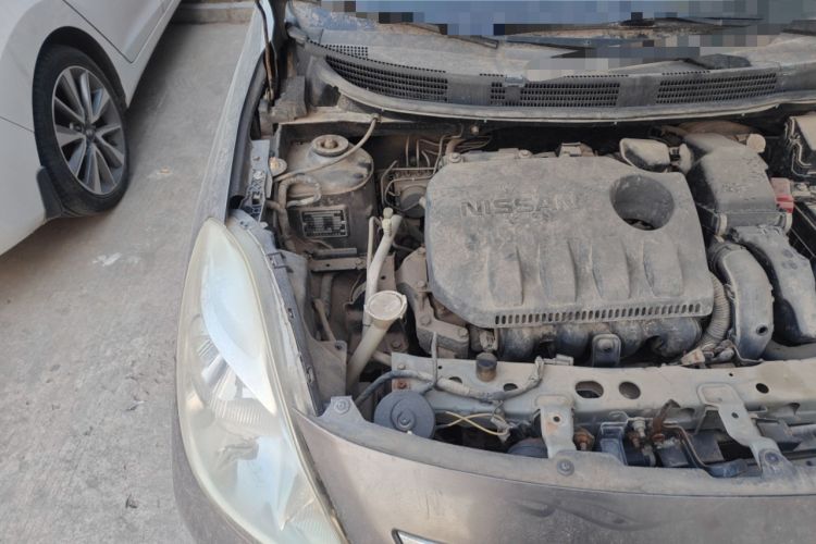 Used Nissan Sunny 2011 1.5XL Manual Deluxe Edition Engine Bay Right