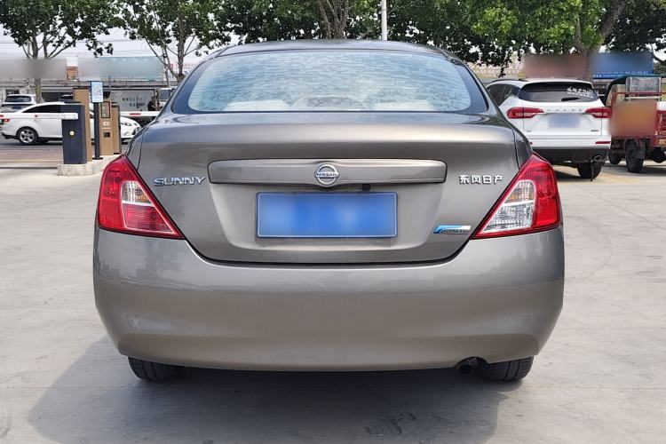 Used Nissan Sunny 2011 1.5XE CVT Comfort Edition Exterior 5