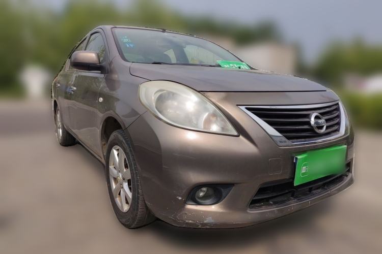 Used Nissan Sunny 2011 1.5XE Manual Comfort Edition Front Right 45 Deg