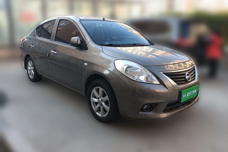 Used Nissan Sunny 2011 1.5XE CVT Comfort Edition Front Right 45 Deg