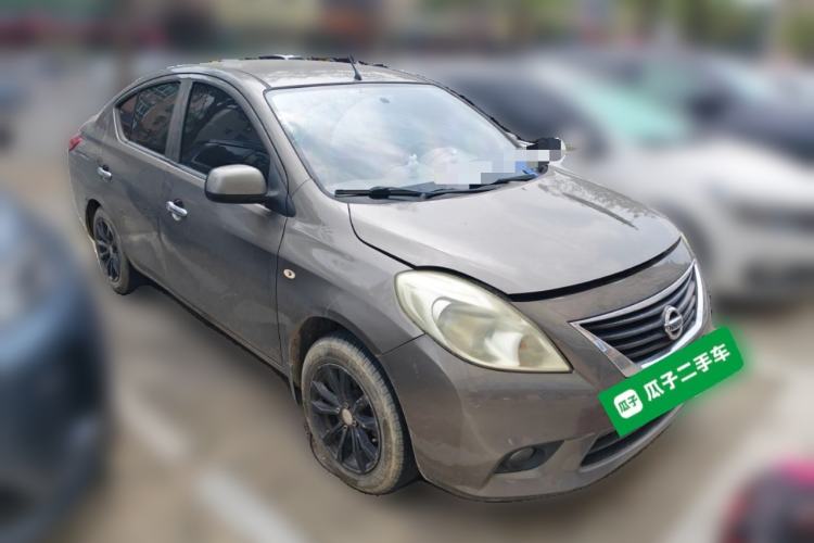 Used Nissan Sunny 2011 1.5XE CVT Comfort Edition Front Right 45 Deg