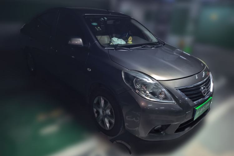 Used Nissan Sunny 2011 1.5XE CVT Comfort Edition Front Right 45 Deg