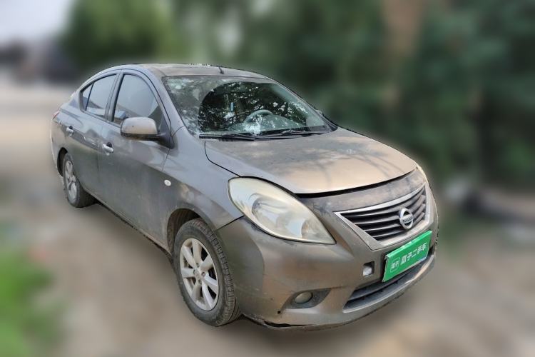Used Nissan Sunny 2011 1.5XL Manual Deluxe Edition Front Right 45 Deg