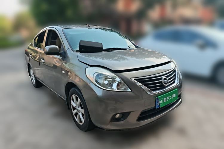 Used Nissan Sunny 2011 1.5XE CVT Comfort Edition Front Right 45 Deg