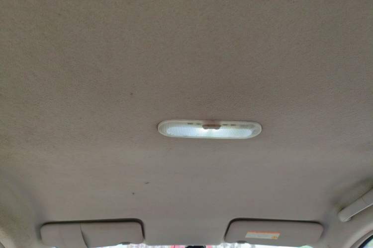 Used Nissan Sunny 2011 1.5XE Manual Comfort Edition Headliner