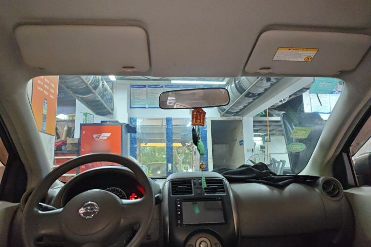Used Nissan Sunny 2011 1.5XE CVT Comfort Edition Headliner