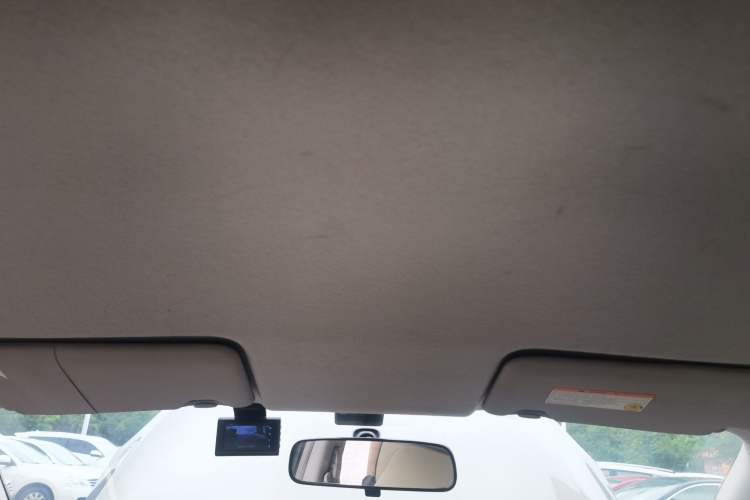 Used Nissan Sunny 2011 1.5XE CVT Comfort Edition Headliner