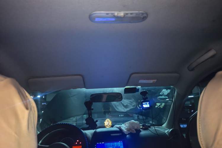Used Nissan Sunny 2011 1.5XE CVT Comfort Edition Headliner