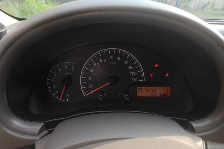 Used Nissan Sunny 2011 1.5XE CVT Comfort Edition Instrument Cluster