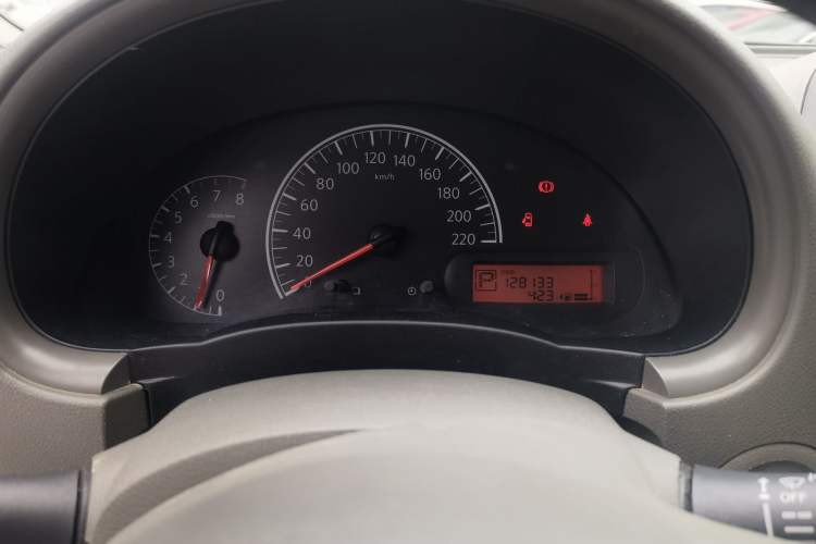 Used Nissan Sunny 2011 1.5XE CVT Comfort Edition Instrument Cluster