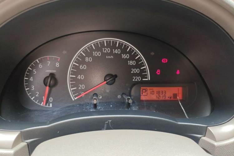 Used Nissan Sunny 2011 1.5XE CVT Comfort Edition Instrument Cluster