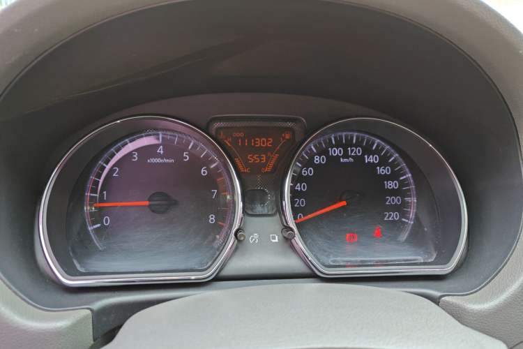 Used Nissan Sunny 2011 1.5XV Manual Luxury Edition Instrument Cluster