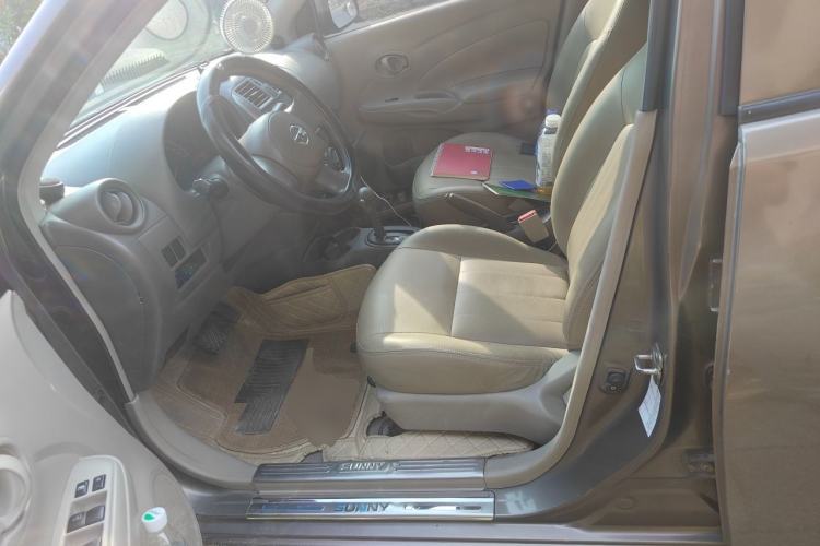 Used Nissan Sunny 2011 1.5XE CVT Comfort Edition Left Front Seat