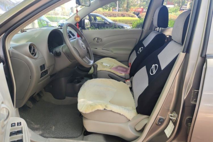 Used Nissan Sunny 2011 1.5XE Manual Comfort Edition Left Front Seat