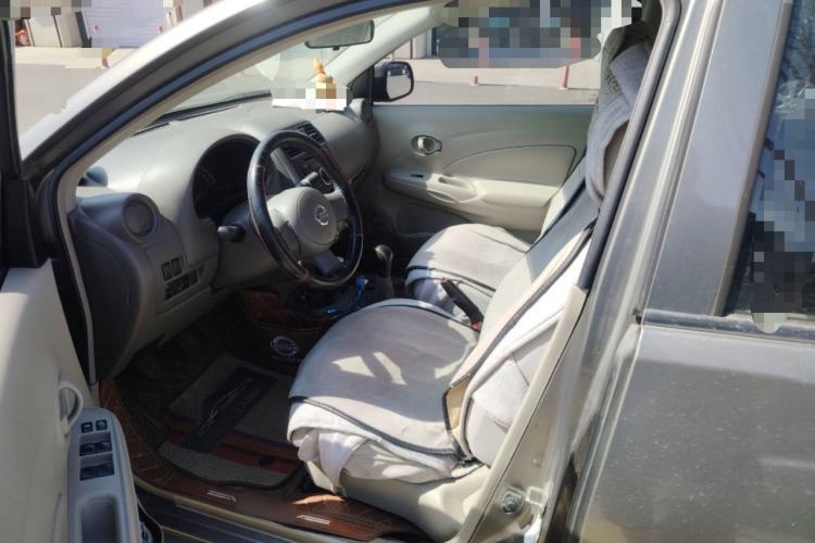 Used Nissan Sunny 2011 1.5XE Manual Comfort Edition Left Front Seat